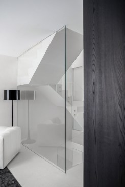 view from vestibule to staircase