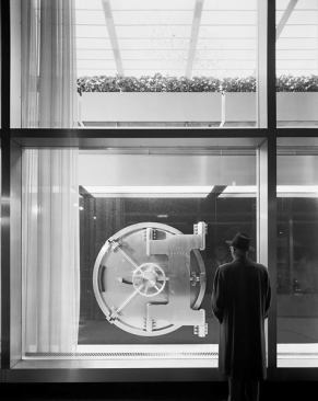 Manufacturers Trust, New York, by Skidmore, Owings & Merrill.