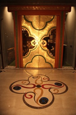 the main door attempts to attract the attention of the visitor in the co oridoor of the bay shop.