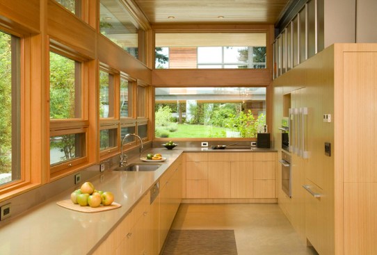Platinum House kitchen