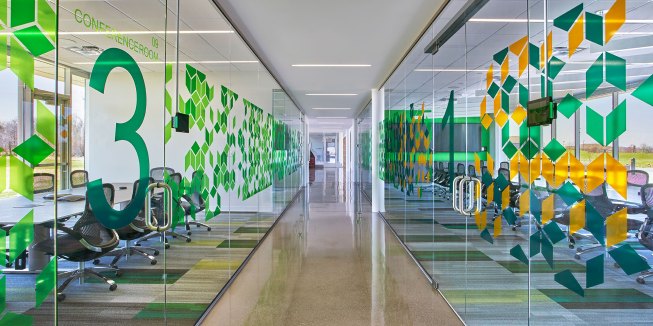 Guest conference area.