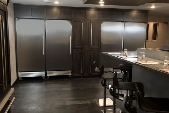 Plymouth, MN - Pure Design - Securus offices and Select Foods in Plymouth, MN Photo by © Todd Buchanan 2012 Technical Questions: todd@toddbuchanan.com;