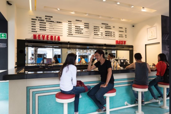 Neveria Roxy  - German Velasco Arquitectos