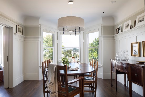 Meanwhile, clean lines, simple details and a consistent vocabulary of materials were used to create a backdrop for artwork and display spaces for objects.