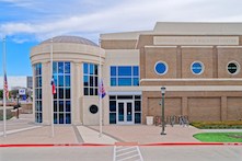 Tubelite’s high-performance window systems also played a key role in the integrated strategies to reduce the building’s energy usage, while providing for greater comfort level of occupants.