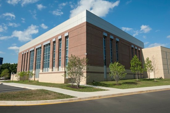 Designed by HNTB, the 54,000-square-foot expansion includes new practice facilities for the men and women?s basketball teams and the women?s volleyball team.
