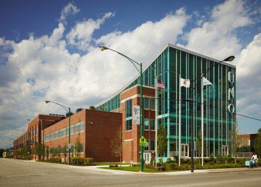UNO Veterans Memorial School, exterior