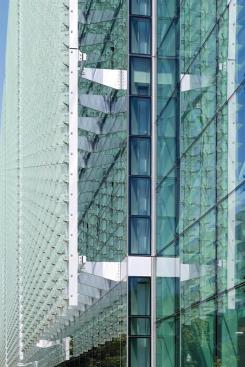 Solar+sunscreen+louvers+in+detail.