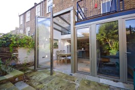 3m high folding doors to rear extension