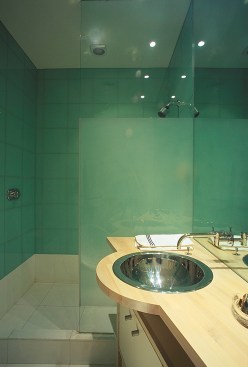 Guest bedroom bath