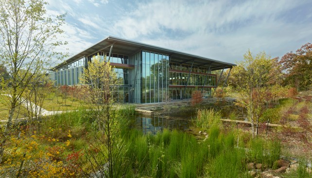 Hillary Rodham Clinton Children's Library and Learning Center