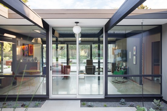 Renewed Classic Eichler by Klopf Architecture