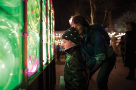 Visitors to the 2016 Amsterdam Light festival are intrigued by artist Victor Engbers’ illuminated Greenhouse.
