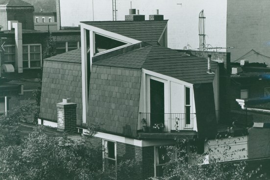 The third-floor addition on Tyng's house