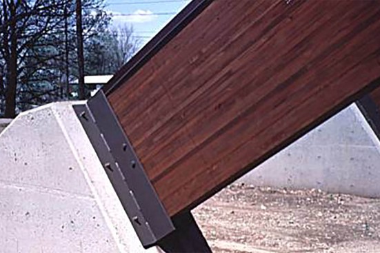 exposure detailing for glulam exterior uses.submitted by roger roatch.