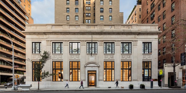 Apple Store, Upper East Side, New York City, designed by Bohlin Cywinski Jackson
