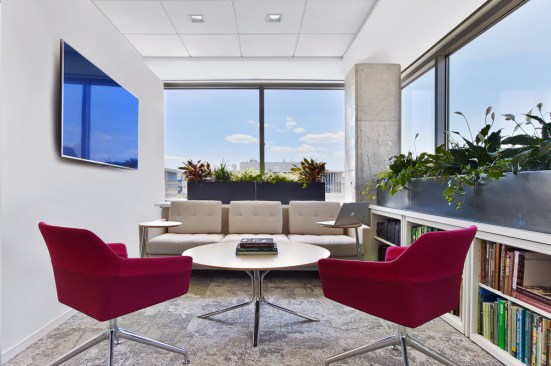 Casual meeting areas encourage creative collaboration in just the right light environment. 