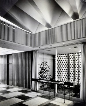 Lobby, Union Planters Bank, Whitehaven branch, Memphis, Tenn.