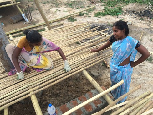 Vivienda resistente a inundaciones y Centro Comunitario y Educativo - Juan Carlos Loyo Arquitectura