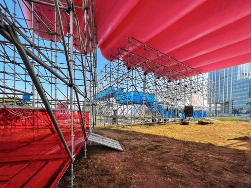 16_Qianhai Floating City_in the middle of the observation platform and theater_1