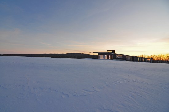 2014+AIA+Housing+Awards+-+Topo+House