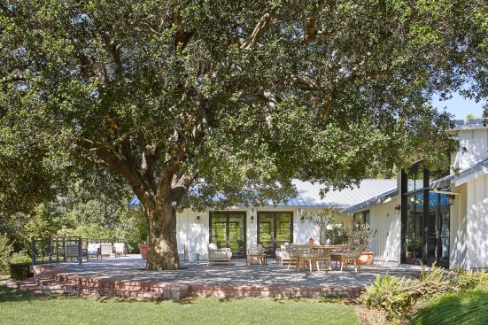 Spaces were reoriented back to the unique natural environment.