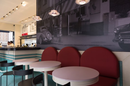 Neveria Roxy  - German Velasco Arquitectos