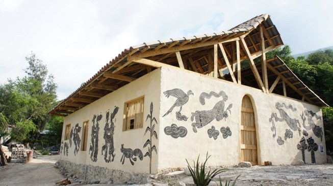 Santa Ma. de Cocos, Sierra Gorda - Juan Carlos Loyo Arquitectos