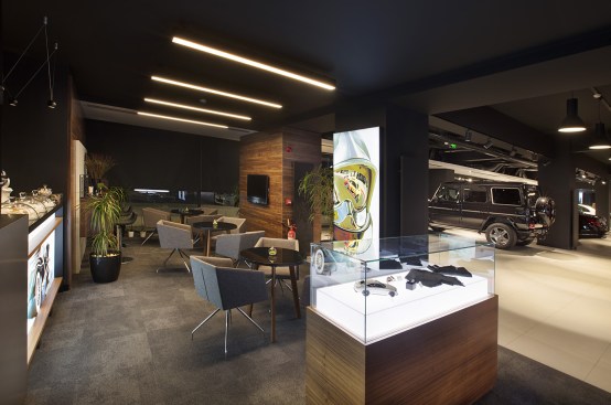 Mercedes Has Maslak Automotive Showroom by Boytorun Architects