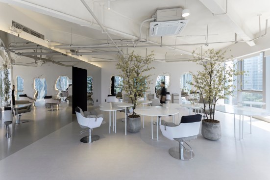 the open beauty space fulfilled with daylight