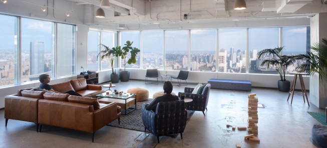 Townhall Lounge with NY and NJ panorama