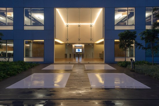 AXA QBO - Serrano Monjaraz Arquitectos