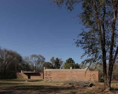 BALSA CROSETTO PIAZZI, Diego Avendaño Quincho & House, Bialet Masse, Córdoba, Argentina, 2024. Courtesy Marcos Guiponi.