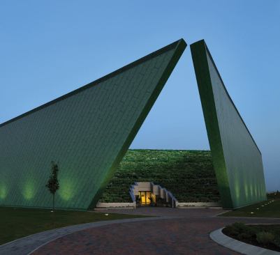 2008: Banca dell'Occhio (eye center), Veneto, Italy