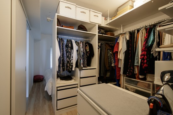 Bed room facing the north side