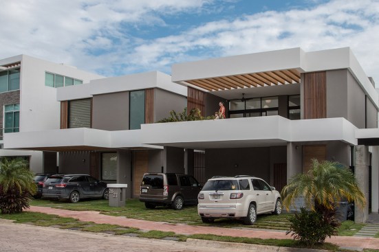 Casas Cumbres Cancun - Eskema Arquitectos