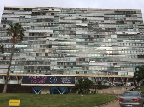 Edificio Panamericano (1964), by Raúl A. Sichero Bouret