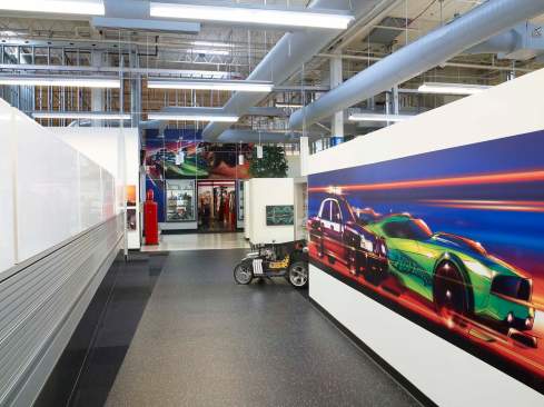 Hot Wheels Corridor