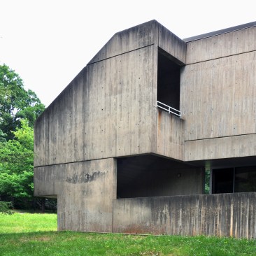 Marcel Breuer's American Press Institute, Reston, Va. - exterior stair