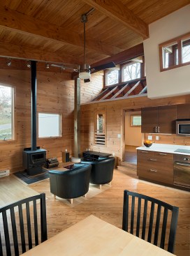 GriD Highland House_great room