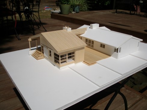GriD Courtyard House_model photograph