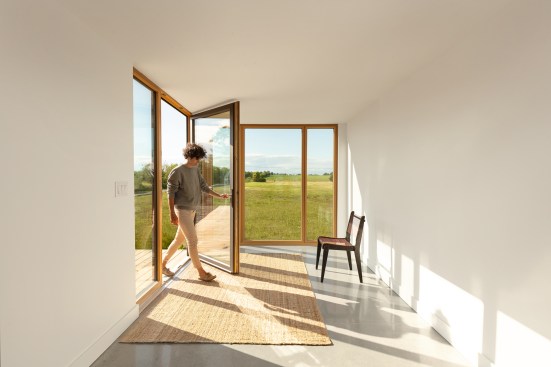 The vestibule that joins both wings of the building.