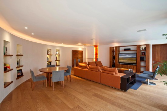 Casa HRE24 - Lopez Duplan Arquitectos