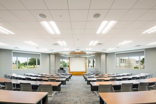 “The very clean cuts and maintainability will make a significant difference in preserving the new look and feel within the building for decades to come. The project architects at AMR made an excellent selection when choosing ROCKFON.”
