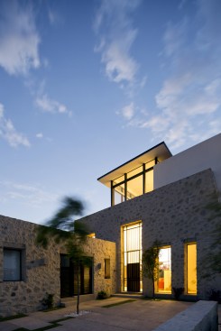 Casa Ventanas SMA - Boue Arquitectos
