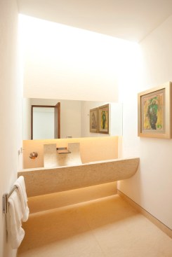 Casa HRE24 - Lopez Duplan Arquitectos