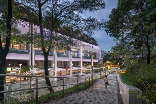 Relaxing Common Spaces