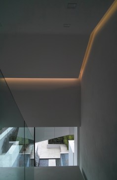 the upstair 