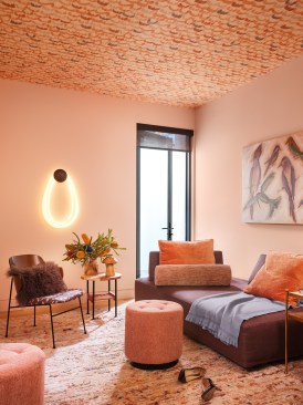 Ladies Lounge, Inverse House by Matt Fajkus Architecture