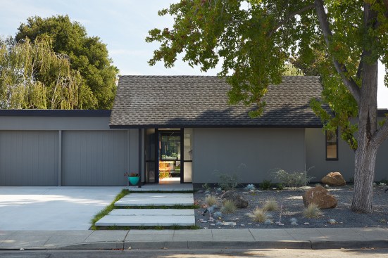 Renewed Classic Eichler by Klopf Architecture